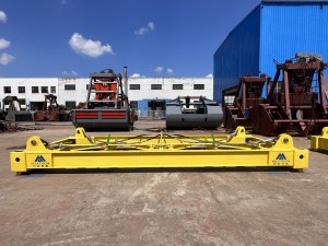 20ft semi-automatic container spreader 1