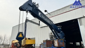 4T30M Telescopic Boom Crane Safe – Operated with Intelligent Control System for Port Logistics